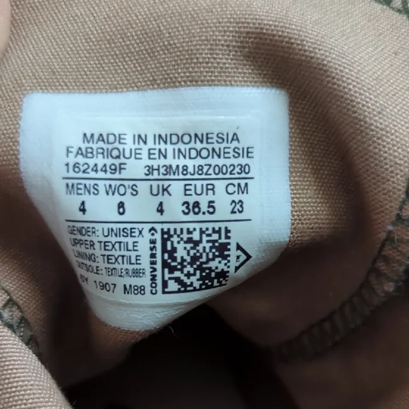 Converse Olive High-Tops with Black Patch - Picture 5 of 5